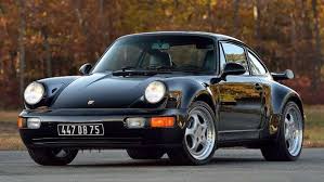Zdjęcie przedstawiające Porsche 911 z 1994
